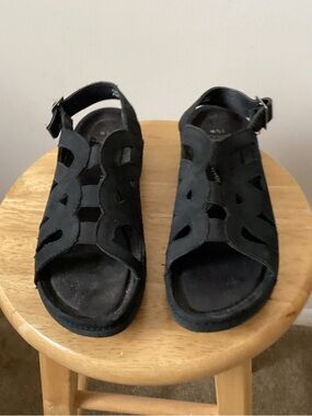 Black leather Suede Cutout Sandals - Classic Comfort